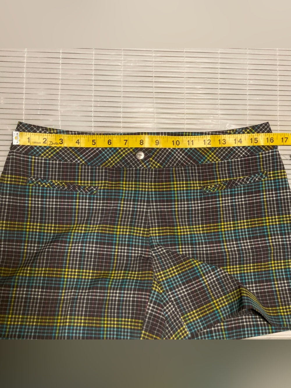 NEW Slazenger Plaid Hydro-Dri Performance Golf Shorts, Sz 6, Nine Iron Gray - Picture 6 of 14